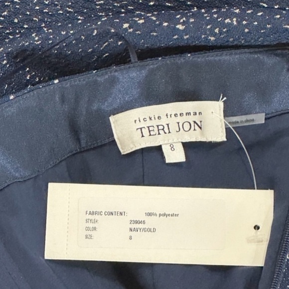 Teri Jon By Rickie Freeman Asymmetric Bow Metallic Sparkle Jacquard Maxi Gown - Picture 10 of 12